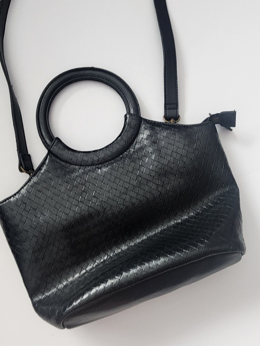 Relic BlackT‎extured Leather Crossbody/ Round Handle Bag, Excellent Condition